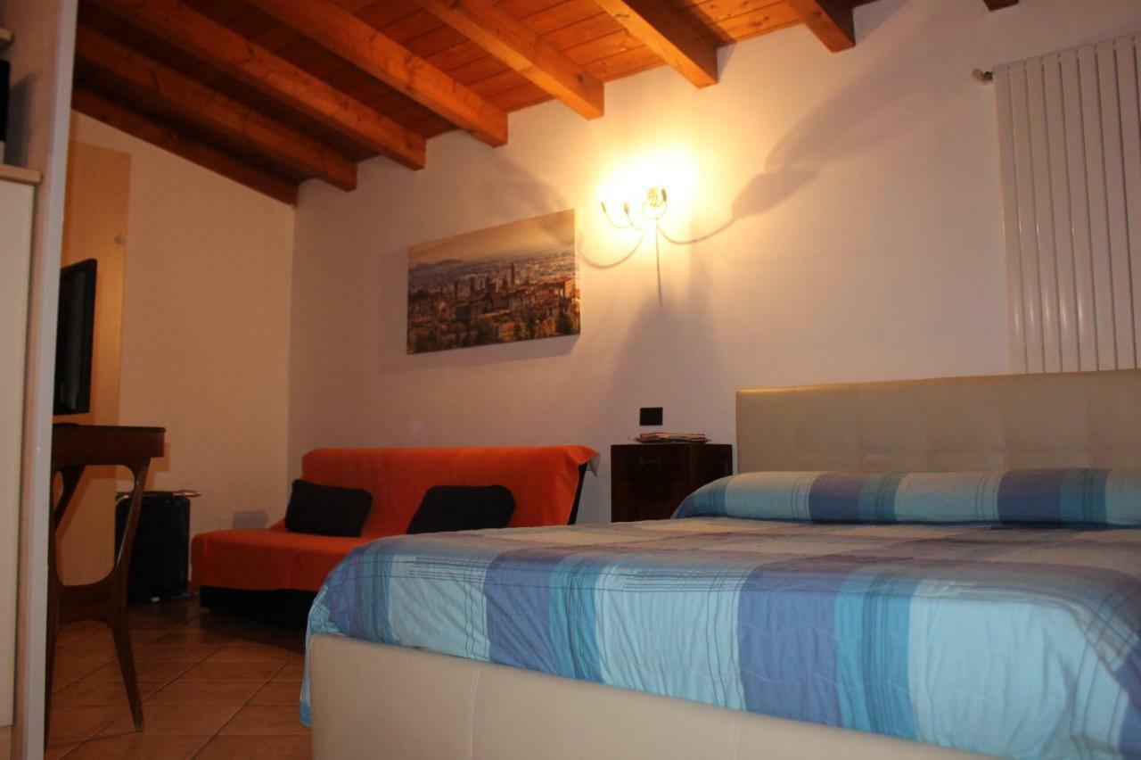 Villa La Casa Di Giusy à Bergame Extérieur photo